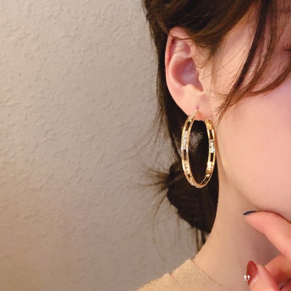 NEW gold plated round hoop earrings - Picture 2 of 7